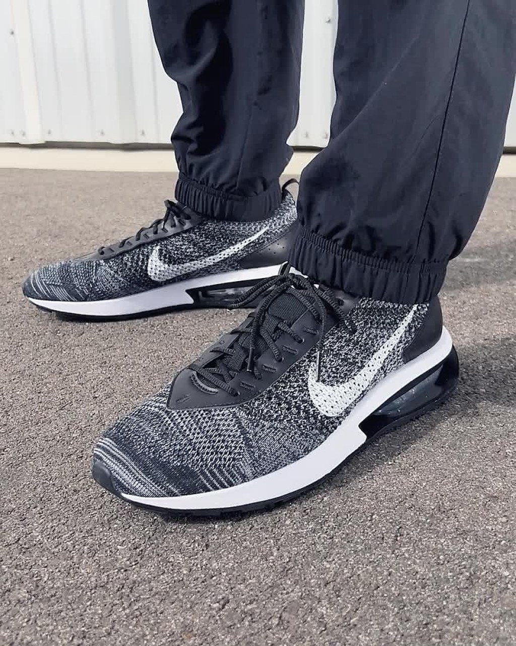 Picture of: Nike Air Max Flyknit Racer Herrenschuh