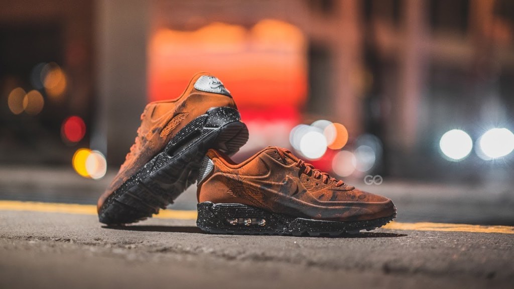 Picture of: Nike Air Max  QS “Mars Landing”: Review & On-Feet