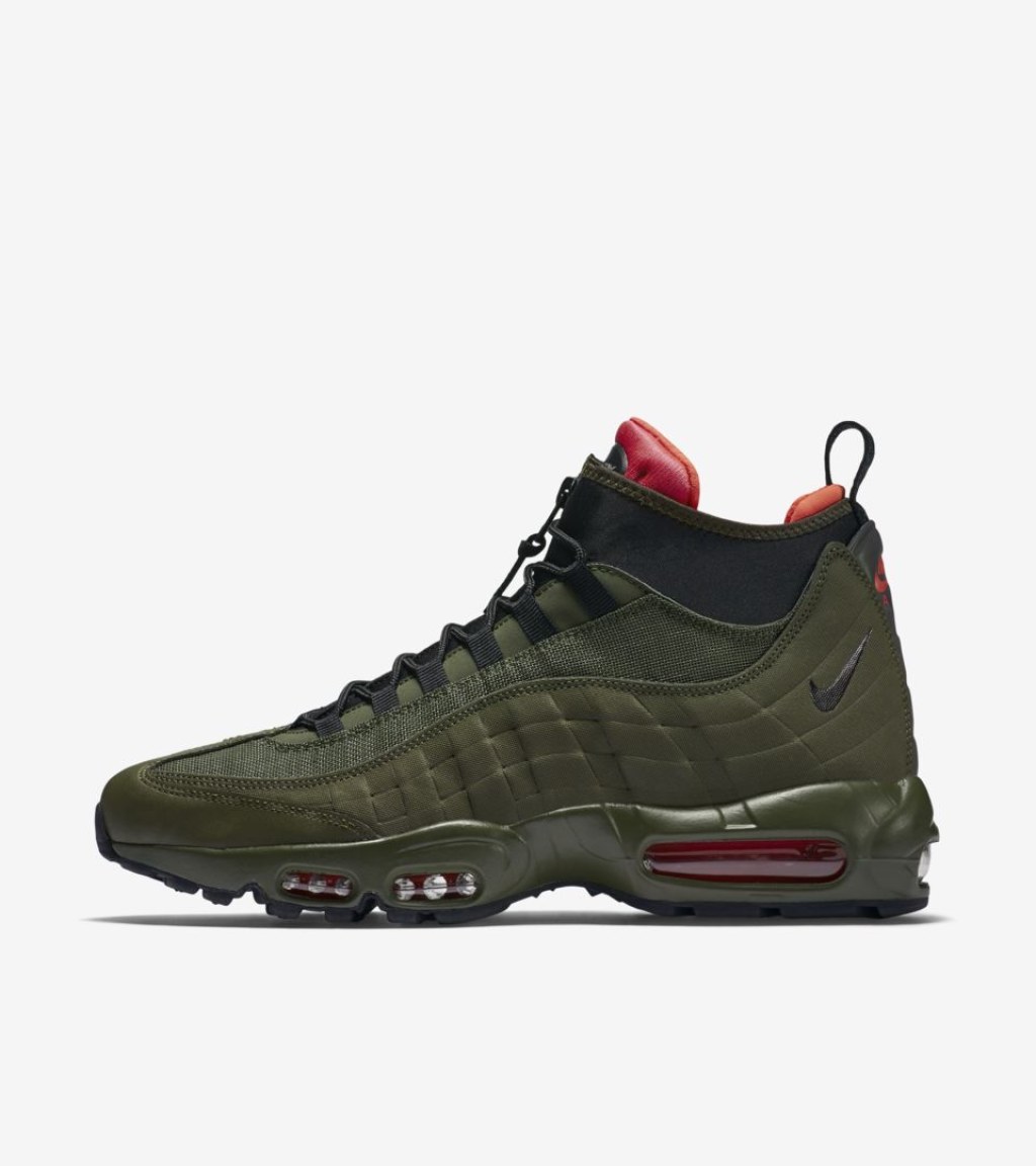 Picture of: Nike Air Max  SneakerBoot